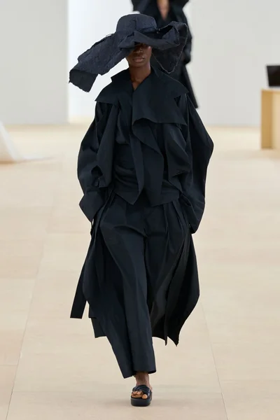 Look 38